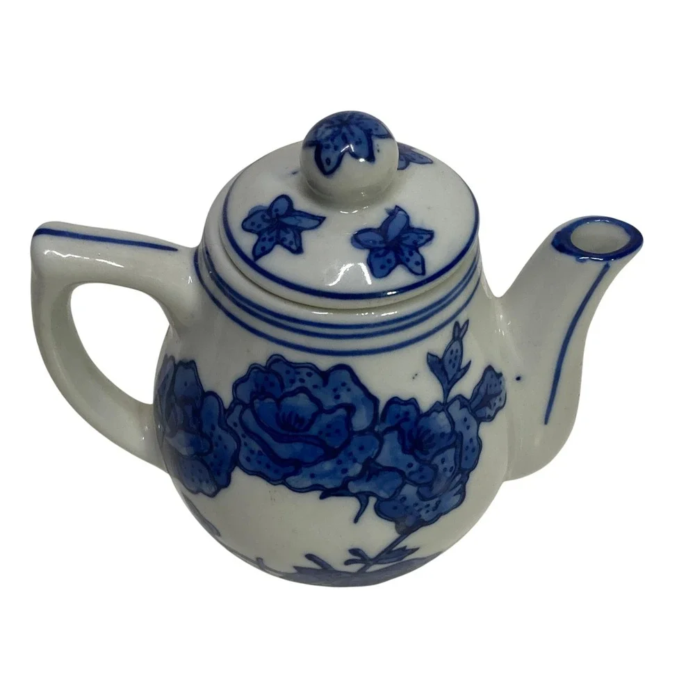 April Cornell measurements teapot